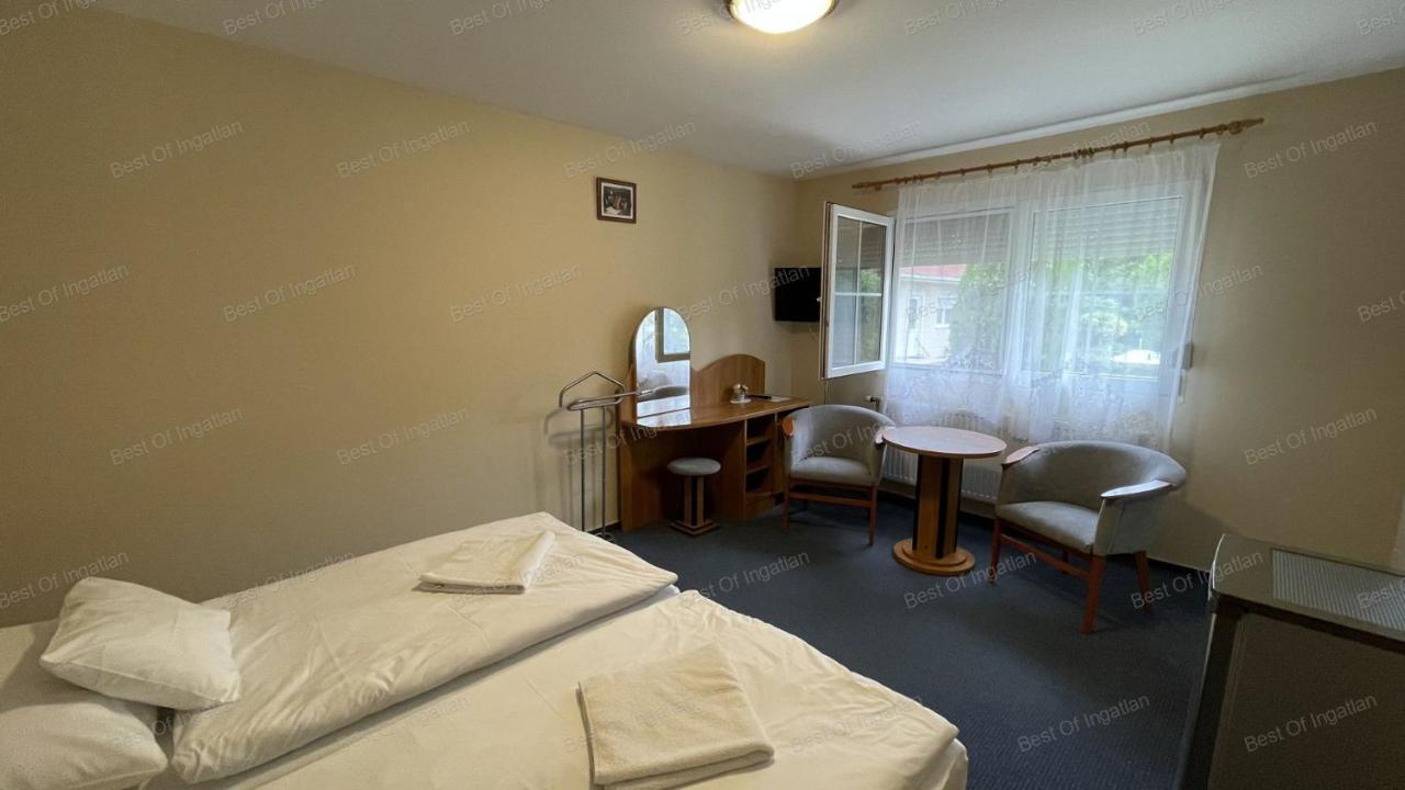 Motel Hummel Per Exterior photo