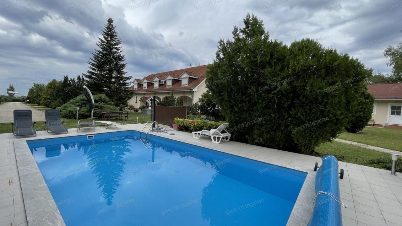 Motel Hummel Per Exterior photo